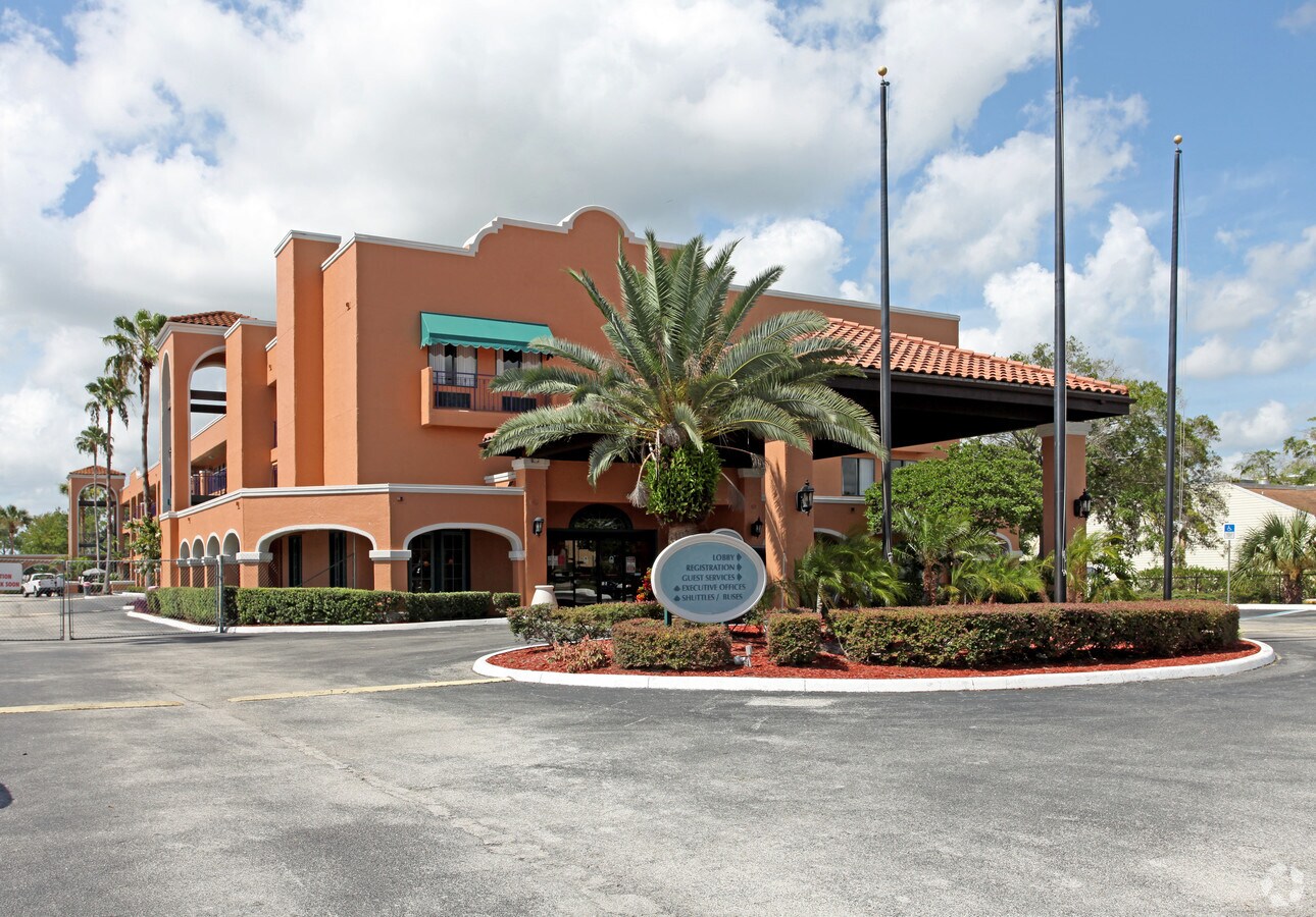 4018 W Vine St Kissimmee Fl 34741 Hotel Property For On 1 4