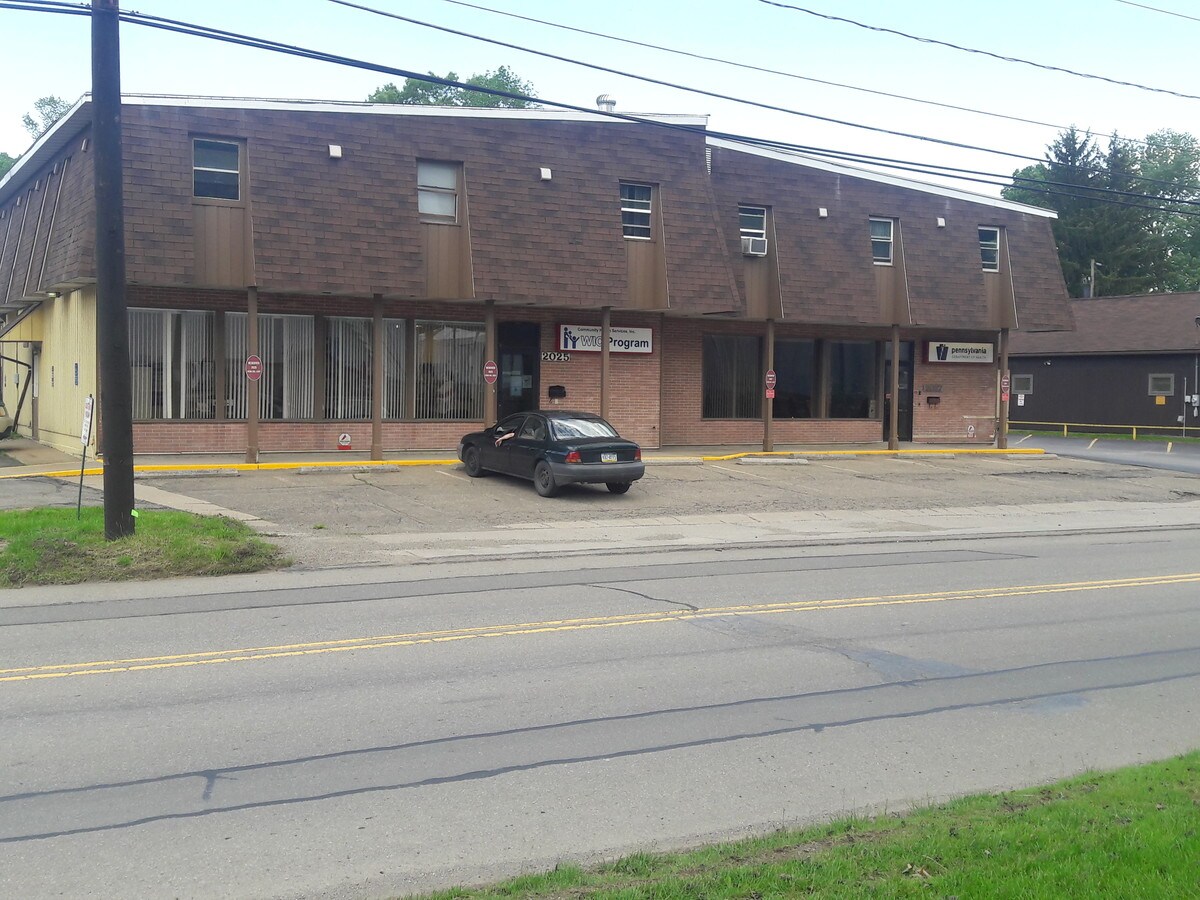 2025 2027 Pennsylvania Ave E Warren Pa 16365 Front Downtown Warren Pa