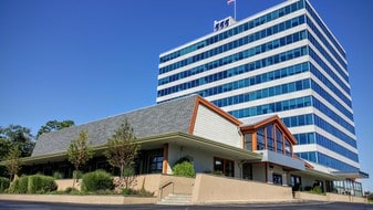 Bala Cynwyd Commercial Real Estate For And Lease Bala Cynwyd Pennsylvania Prime Restaurant E Available In A Landmark Building Former Joe S Crab Shack Iconic Is