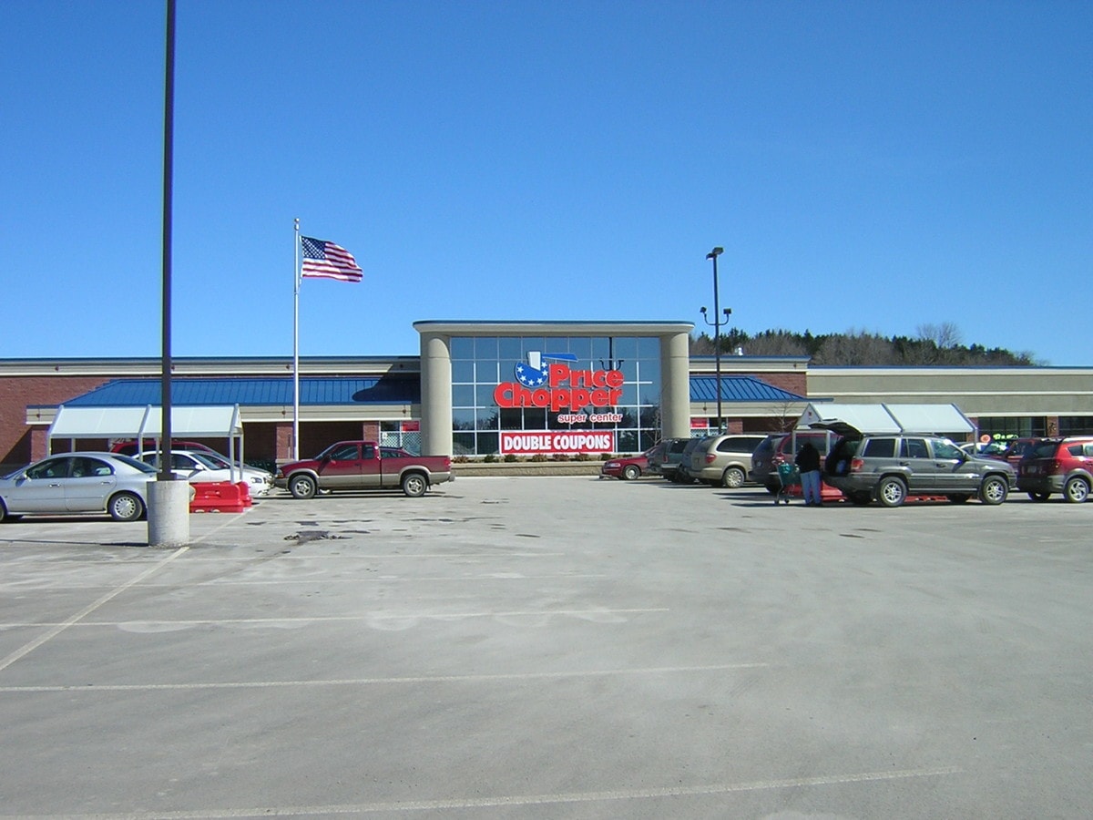 1 main st richfield springs ny 13439 freestanding property for price chopper oneonta ny flyer