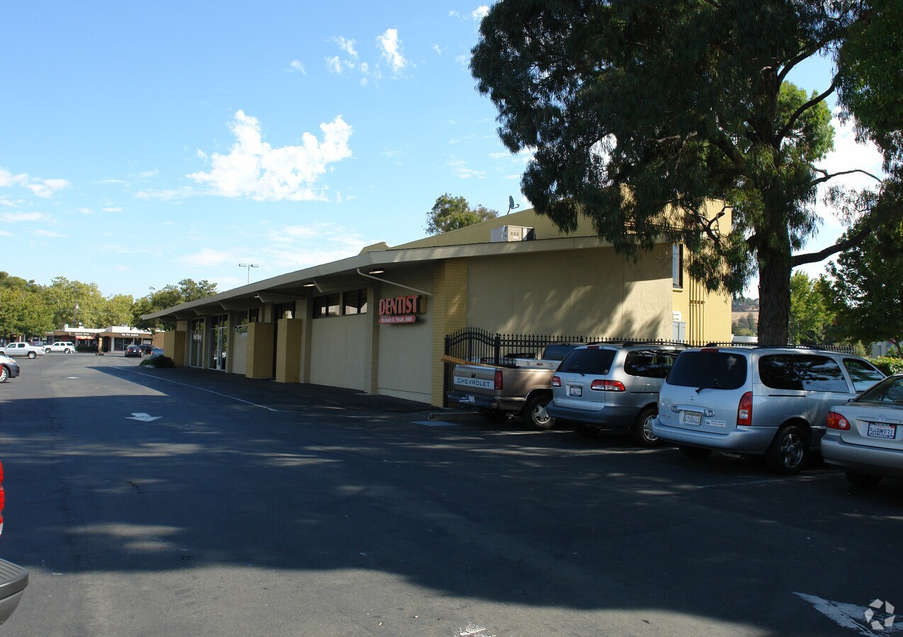 2143 Springs Rd, Vallejo, CA, 94591 - Storefront Property For Lease on LoopNet.com