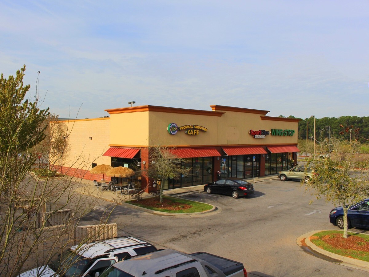 5147 Bayou Blvd Pensacola Fl 32503 Freestanding Property For Img 1258