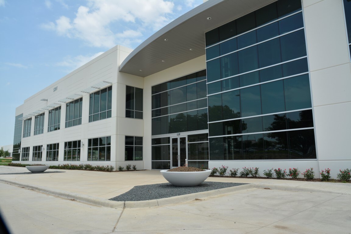 5201 Tennyson Pky, Plano, TX, 75024 Property For Lease on
