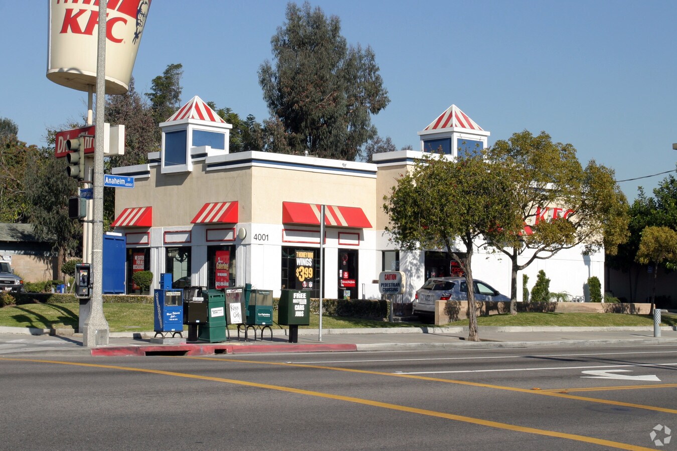 4001 E Anaheim St Long Beach Ca 90804 Fast Food Property For Kfc