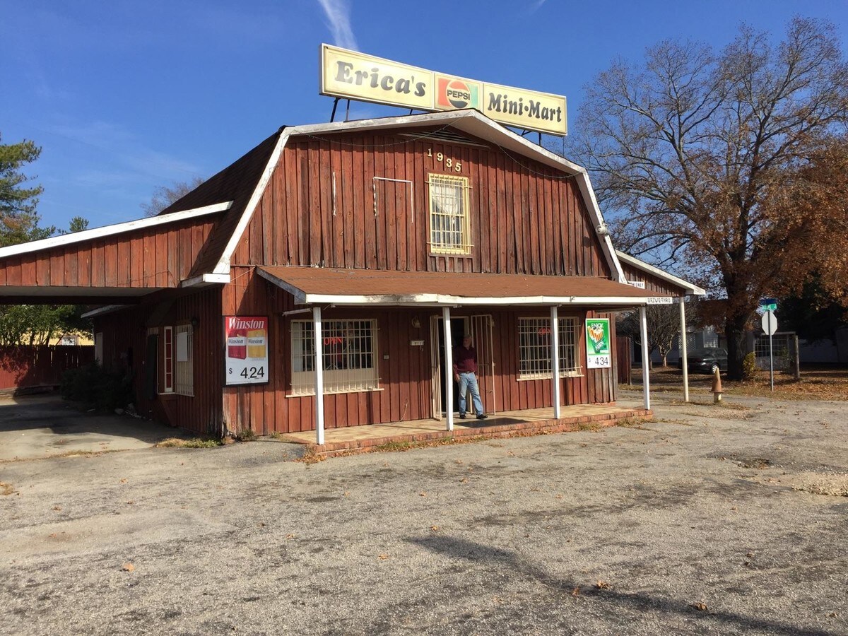 1935 Gillespie St, Fayetteville, NC, 28306 Convenience Store Property
