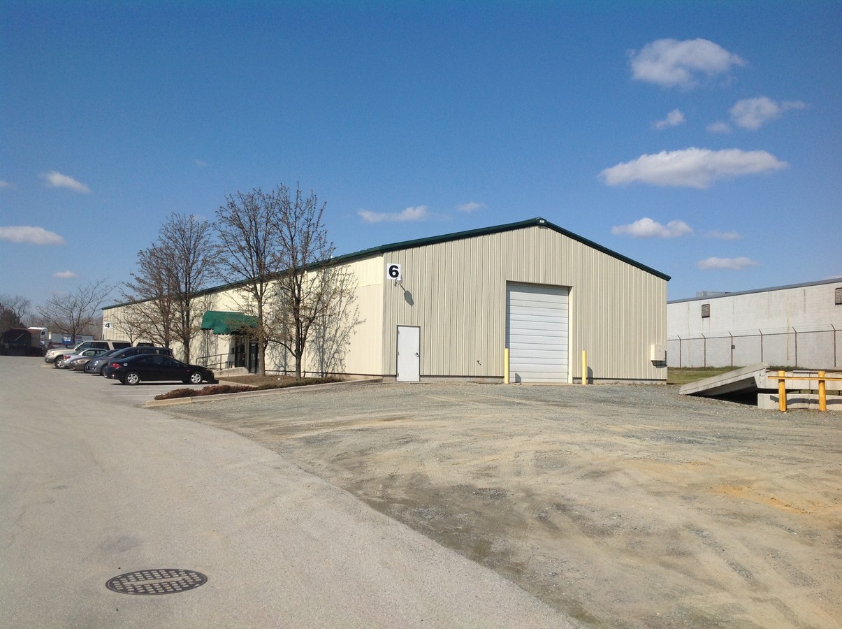 19 Davidson Ln, New Castle, DE, 19720 - Warehouse Property For Lease on ...