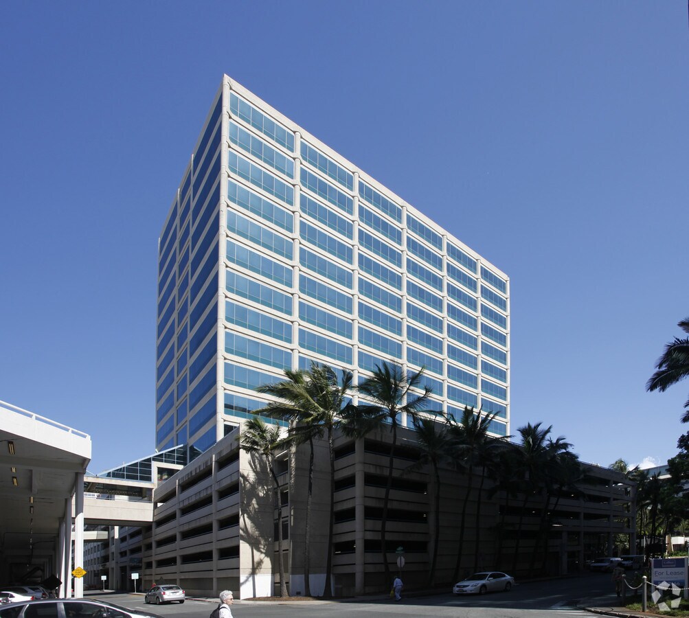 1585 Kapiolani Blvd, Honolulu, HI, 96814 Property For Lease on