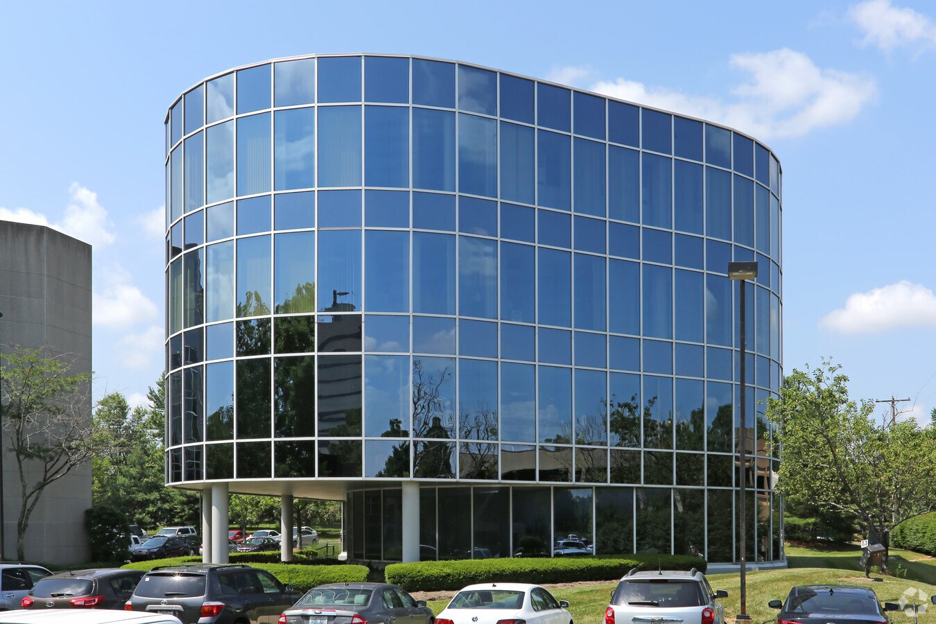 880 Corporate Dr, Lexington, KY, 40503 Property For Lease on