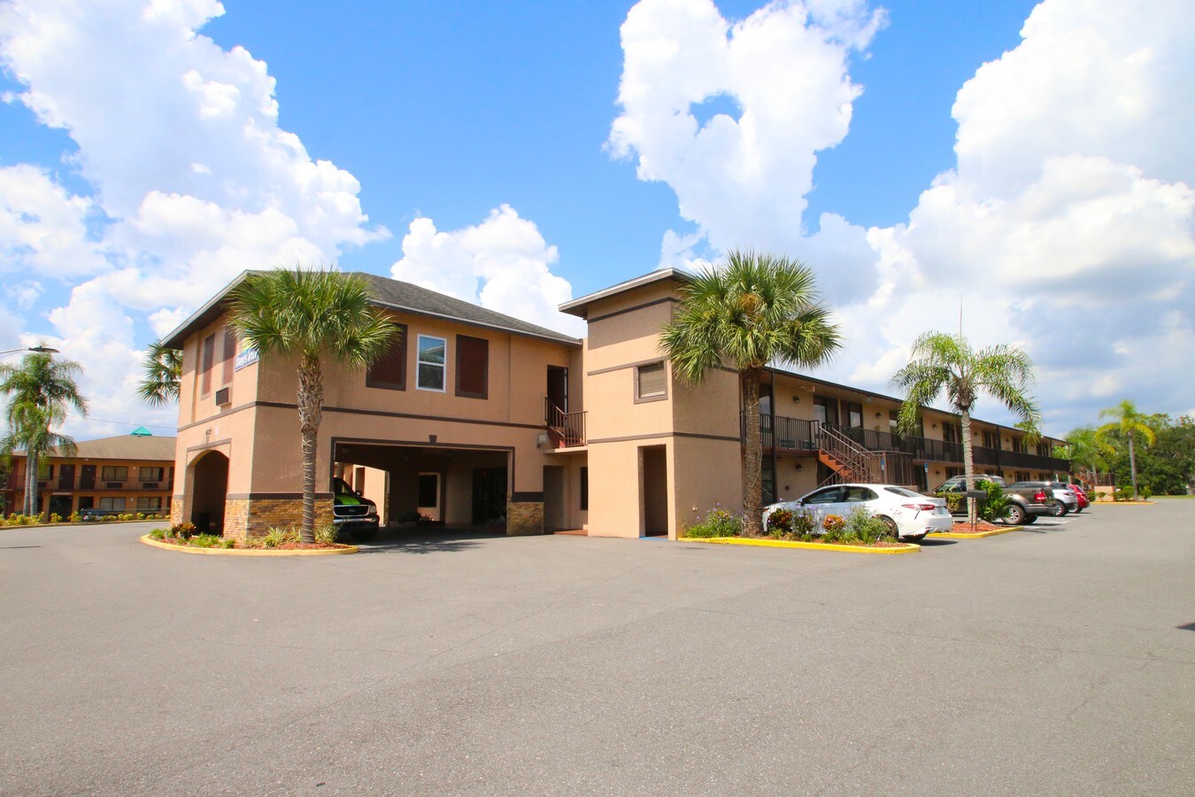 4125 W Vine St Kissimmee Fl 34741 Hotel Property For On Img 4842