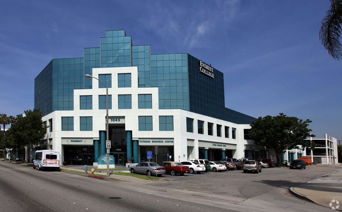 1045 W Redondo Beach Blvd