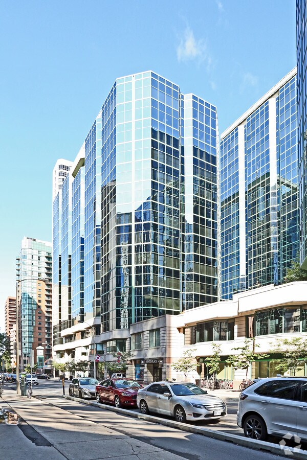 427 Laurier Ave W, Ottawa, ON, K1R 5C7 Property For Lease on 427 Laurier Ave W, Ottawa, ON, K1R 5C7 Property For Lease on