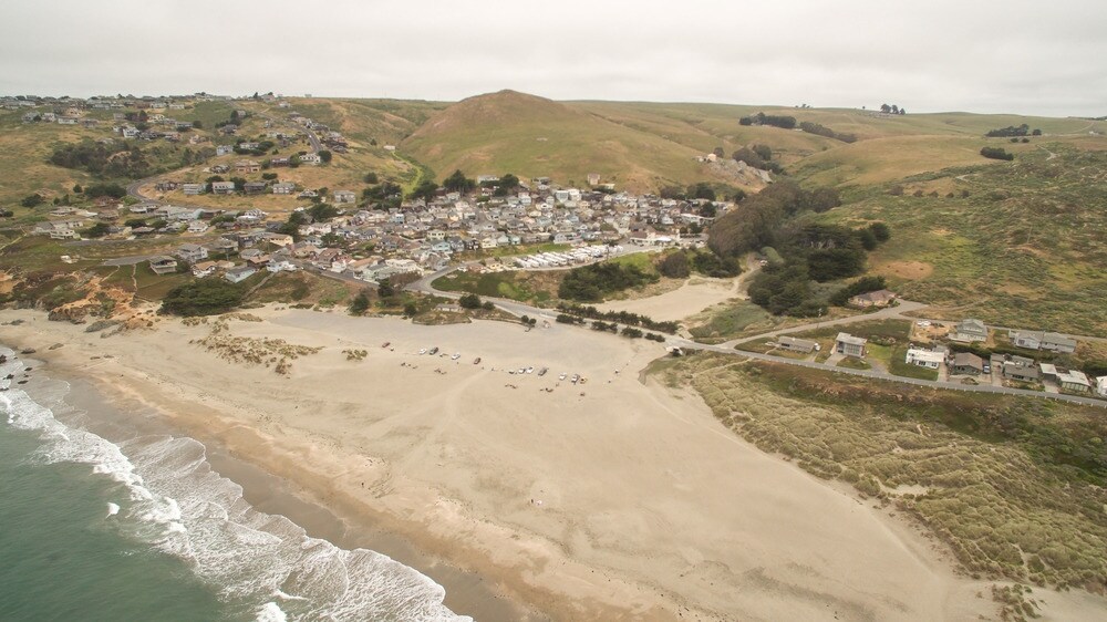 2 Cliff St Dillon Beach Ca 94929 Commercial Property For Dillon Beach Resort