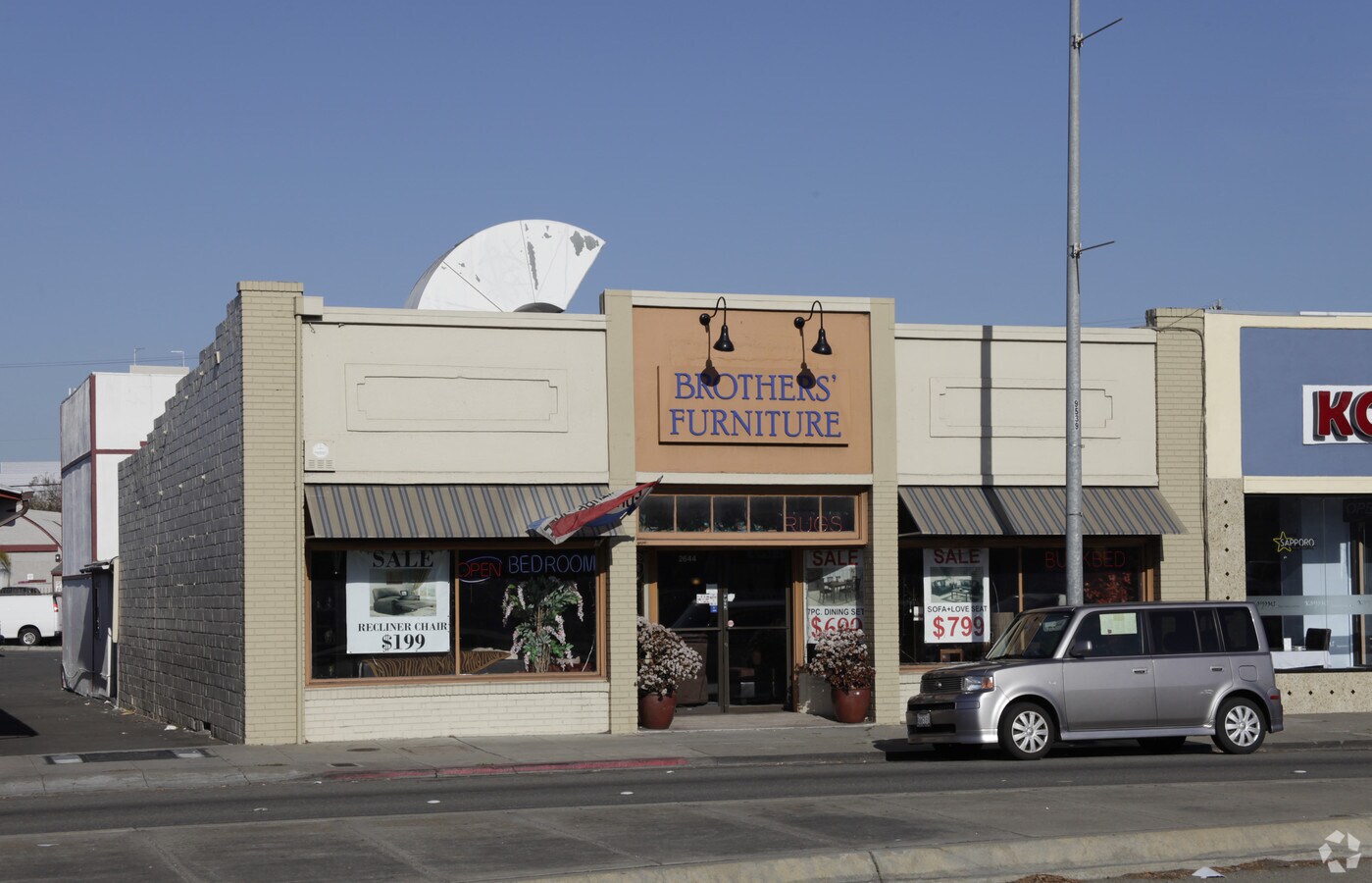 2644 Castro Valley Blvd