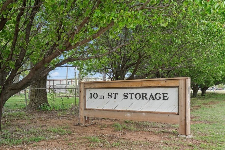 11219 Nw 10th St Yukon Ok 73099 Self Storage Property For 21 938 Sf Specialty Building Offered At 650 000 A 11 7 Cap Rate In Yukon Ok