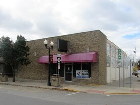 Saint Clair County Mi Restaurants For Loopnet 101 S Main St Yale Mi
