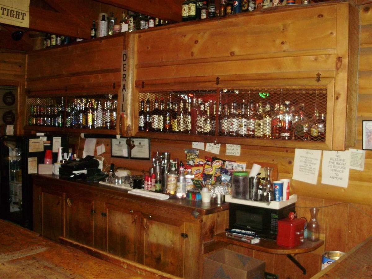 36 E Idaho Ave, Glenns Ferry, ID, 83623 Restaurant Property For Sale