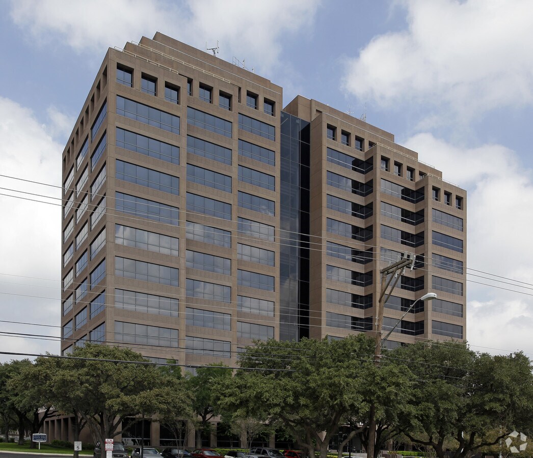 1777 NE Loop 410, San Antonio, TX, 78217 Property For Lease on