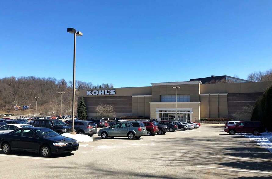 3624 William Penn Hwy Monroeville Pa 15146 Freestanding 93 000 Sf Retail Building Offered At 13 A 8 94 Cap Rate In Monroeville Pa