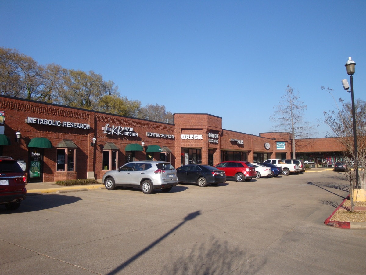 322 ESE Loop 323, Tyler, TX, 75701 Property For Lease on