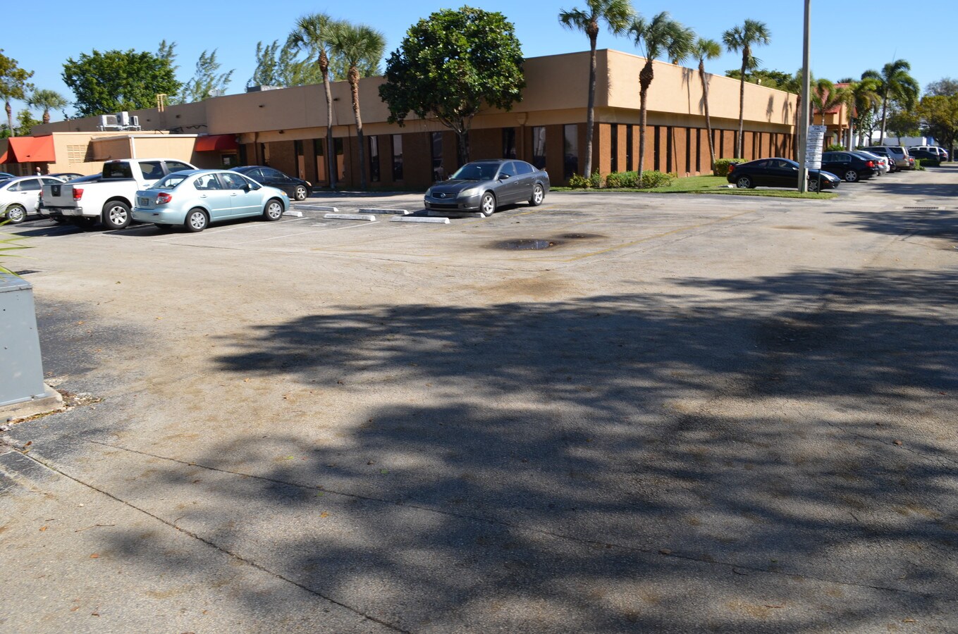 11,500 SF Available