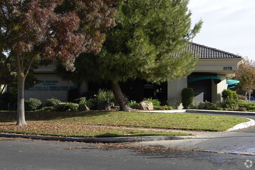 3178 Collins Dr Merced Ca 95348 Cal Property For Lease On 3178 Collins Dr Merced Ca 95348 Cal Property For Lease On Loopnet Com