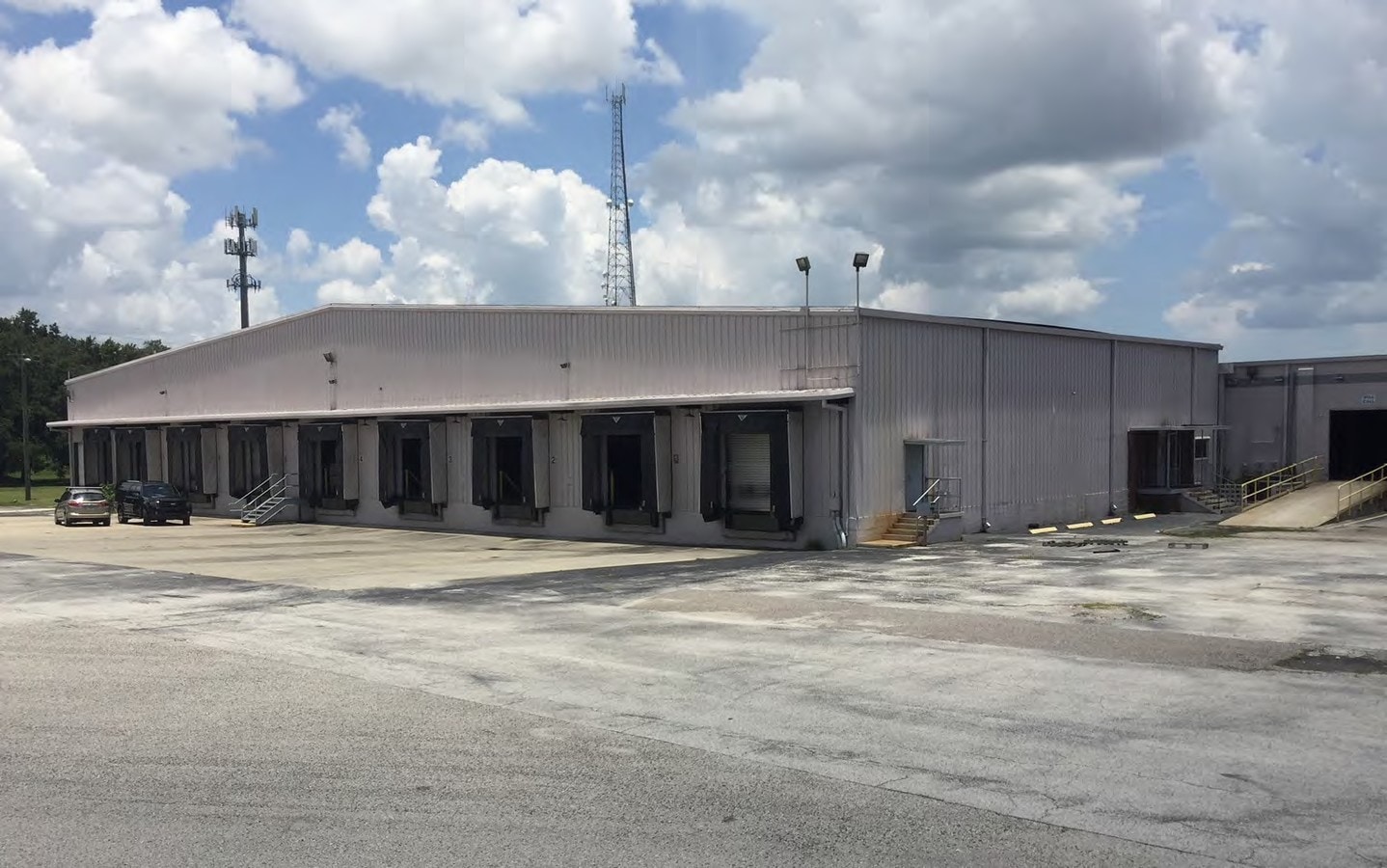 2614 E Henry Ave, Tampa, FL, 33610 - Manufacturing Property For Sale on LoopNet.com