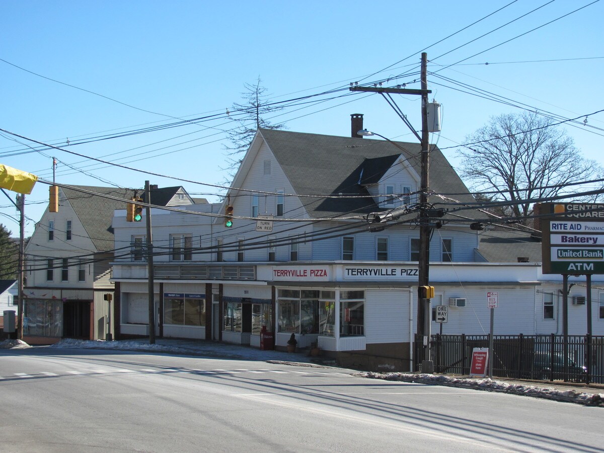 211 Main St, Terryville, CT, 06786 Storefront Retail/Residential
