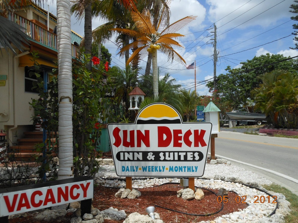 1041 1051 3rd St Fort Myers Beach Fl 33931 Motel Property For 1041 1051 3rd St