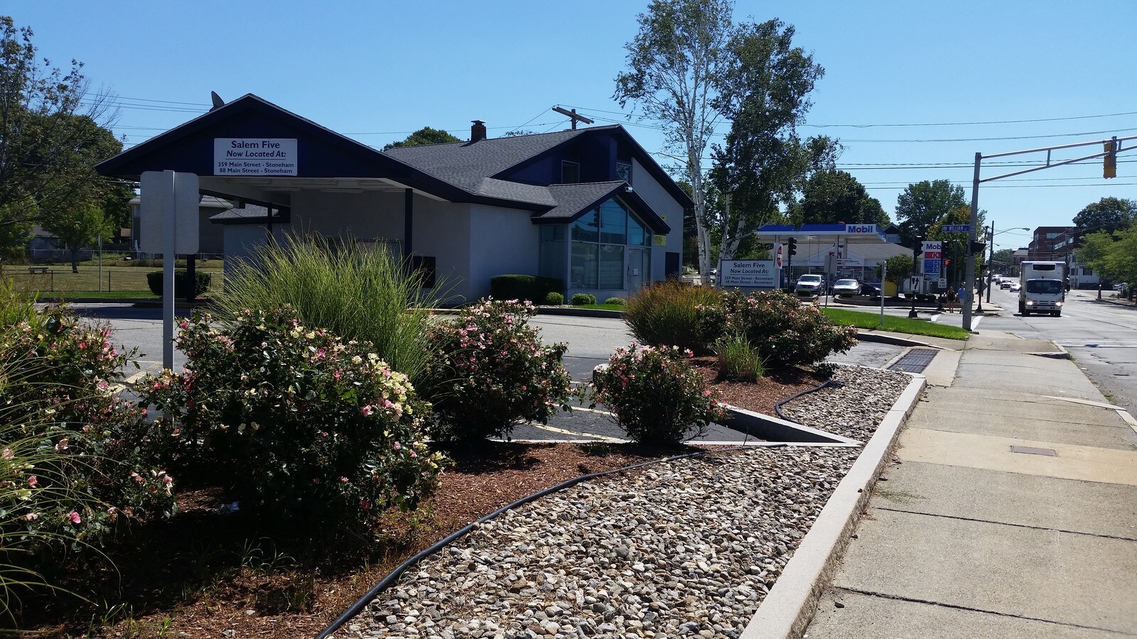 240 main st stoneham ma 02180 bank property for lease on