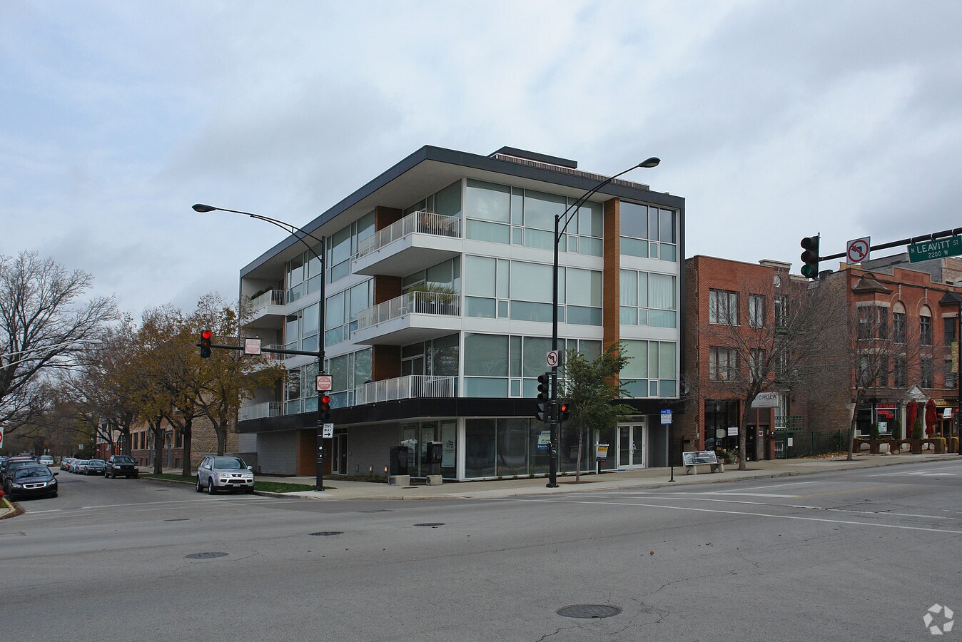 2154 W Division St, Chicago, IL, 60622 - Storefront Retail/Residential Property For Sale on LoopNet.com
