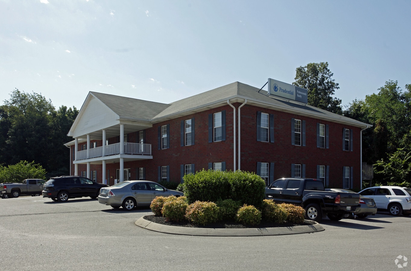 2503 Wilma Rudolph Blvd, Clarksville, TN, 37040 - Property For Sale on LoopNet.com