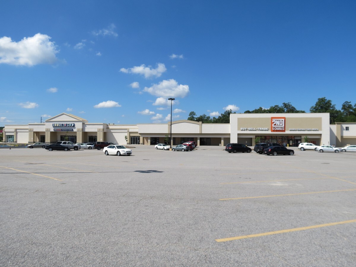 275 Harbison Blvd, Columbia, SC, 29212 Property For Lease on